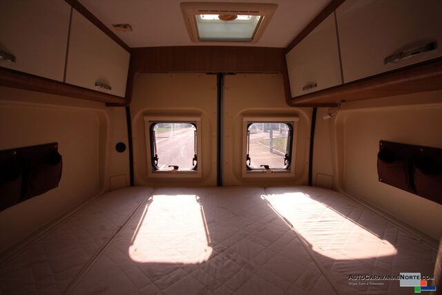 MIL ANUNCIOS.COM - MCLouis Menfys van 3 Yearling