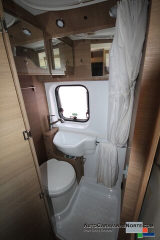 MIL ANUNCIOS.COM - MCLouis Menfys van 3 Yearling