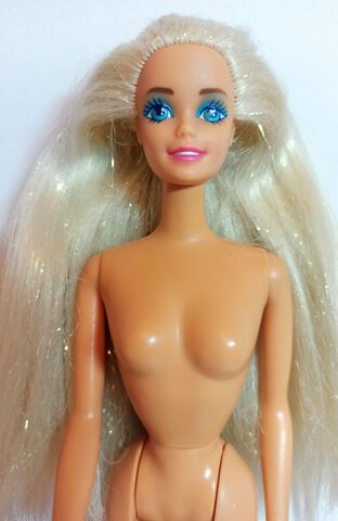 fotos de barbie desnuda