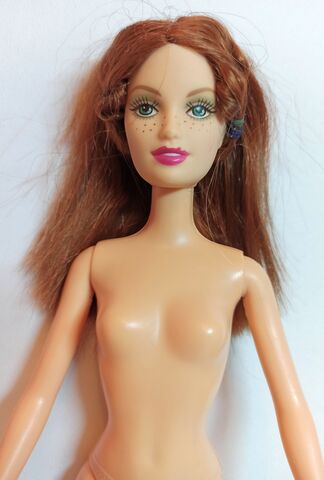 fotos de barbie desnuda