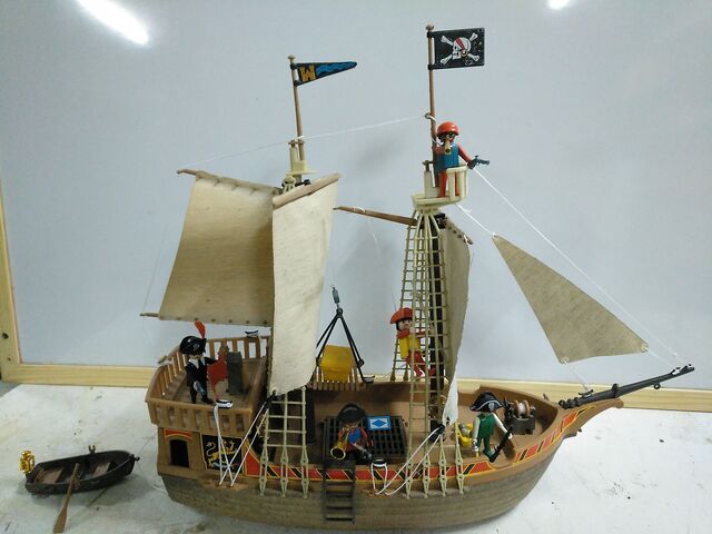 barco pirata playmobil 3750