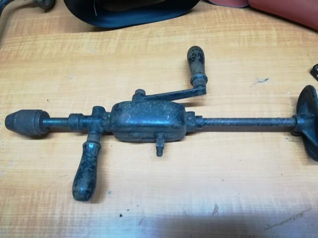 Milanuncios - Taladro manual antiguo