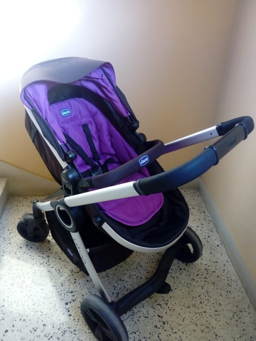 COCHECITO TRIO CHICCO URBAN MORADO de segunda mano por 200 COCHECITO TRIO CHICCO URBAN MORADO de segunda mano por 200