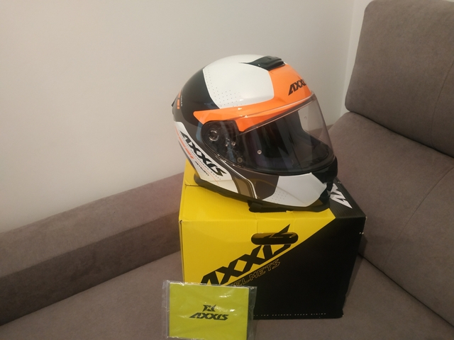 casco axxis eagle