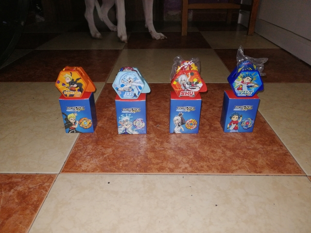 coleccion beyblade