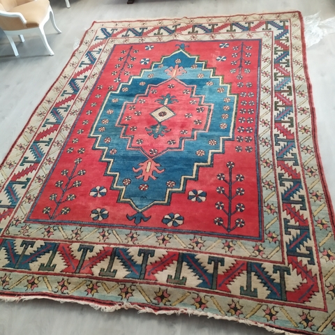 MIL ANUNCIOS.COM Alfombras antiguas. Venta de alfombras de Alfombra 3x2 metros de segunda mano por 100 € en Alcalá de