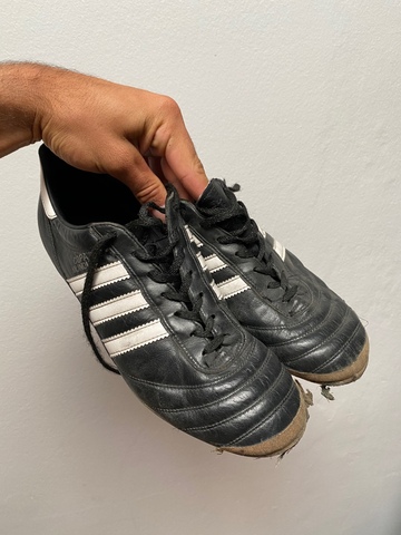 botas de futbol talla 43