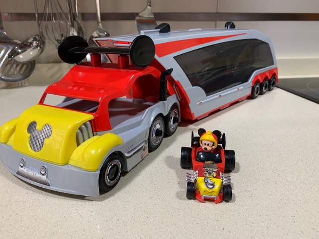 scalextric mickey y los superpilotos