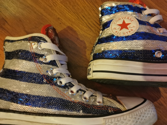 Aceptado Villano violín MILANUNCIOS | Comprar y vender moda mujer converse de segunda mano en Málaga Aceptado Villano violín MILANUNCIOS | Comprar y vender moda mujer converse de segunda mano en Málaga