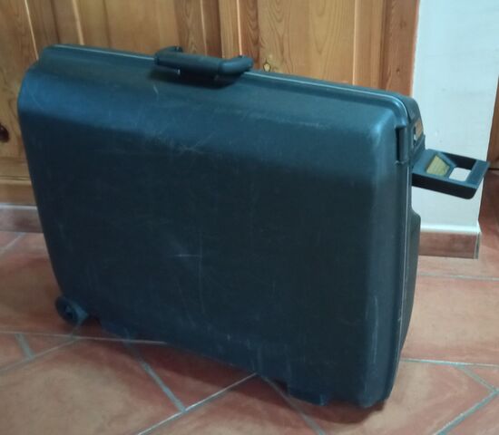 Maletas grandes ligeras samsonite olympia roja en Tlaquepaque, Jalisco por  $800 | Segundamano.mx