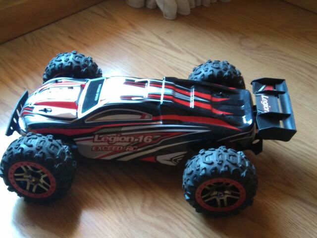 coche teledirigido ruedas hinchables