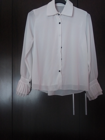 MILANUNCIOS | Camisas y blusas camisa blanca mango de Blusa Mango blanca de segunda mano en la provincia de