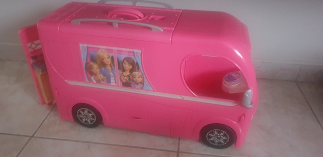 furgoneta barbie