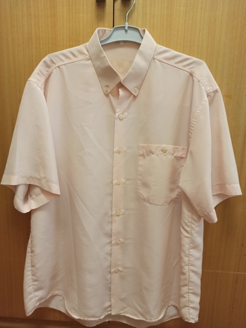 MILANUNCIOS | Comprar y vender moda hombre camisa amarillo Camisa amarilla clara. Talla L de segunda mano por 4 € en El