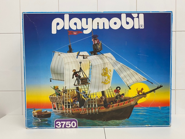 barco pirata playmobil 13750