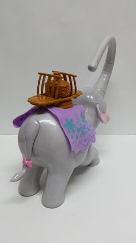 elefante barbie