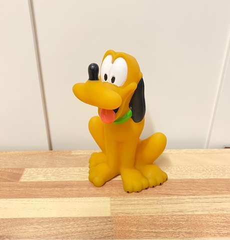 juguete pluto