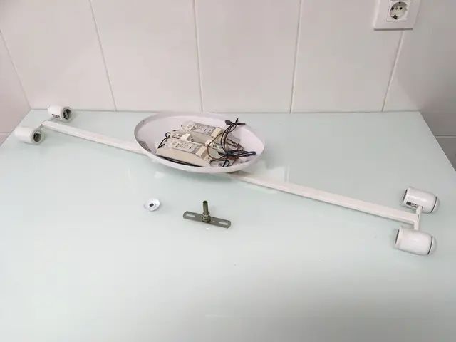 MIL ANUNCIOS.COM - Lámpara fluorescente cocina