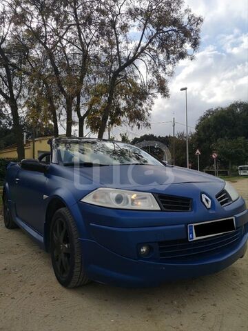 Negro Y Azul Tacón De Goma Esteras de Coche 10-Now Renault Megane Cabrio Descapotable