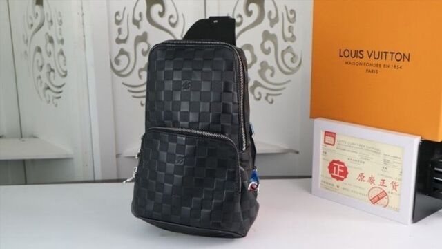 Riñonera Lv Hombre Online Deals, UP TO 67% OFF | www.apmusicales.com