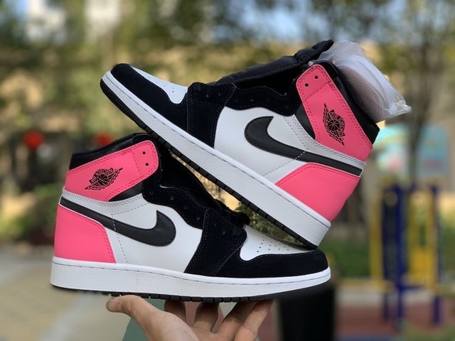 Milanuncios - Zapatillas Nike Air Jordan 1 Retro