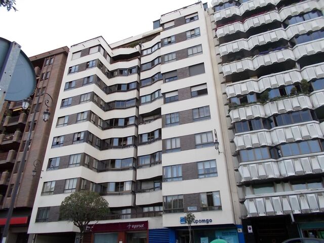 MIL ANUNCIOS.COM - Centro Paseo de la Condesa de Sagasta en León