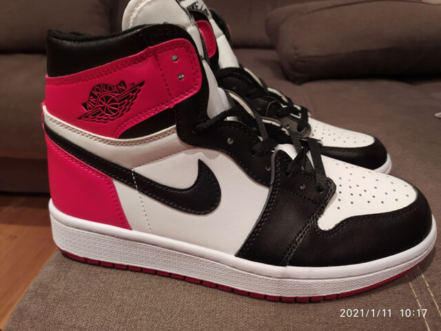 nike air jordan rojas y blancas