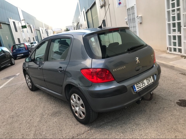 AutoHak enganche remolque para peugeot 307 SW combi 05-07 starr 13pol específicamente