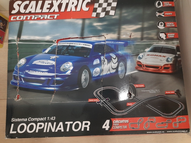 scalextric compact loopinator precio