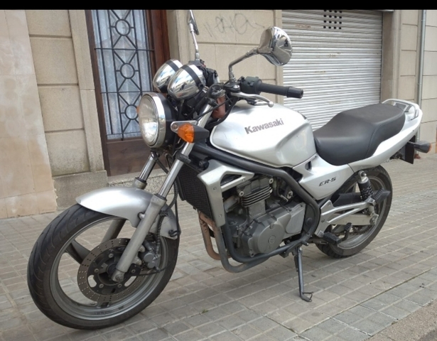 KAWASAKI - ER 5 IMPECABLE ESTADO POCOS KM - foto 1 KAWASAKI - ER 5 IMPECABLE ESTADO POCOS KM - foto 1