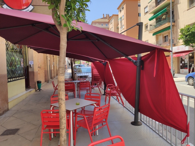 MIL ANUNCIOS.COM - Sombrillas burdeos