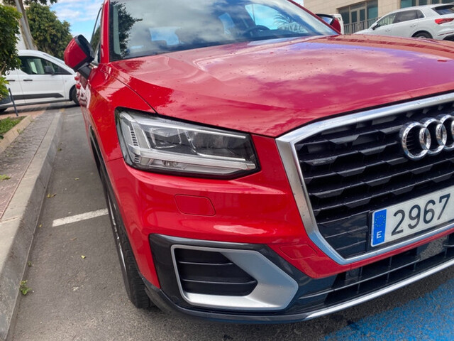 AUDI - Q2