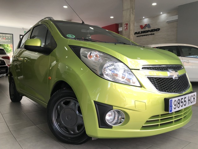 CHEVROLET - SPARK - foto 1