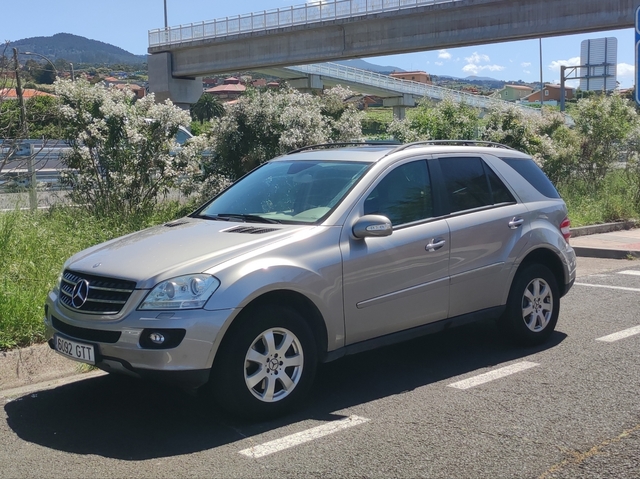 MERCEDES-BENZ - CLASE M