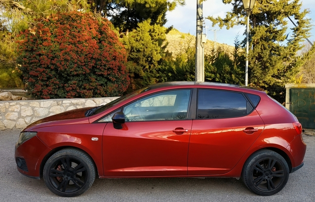 SEAT - IBIZA