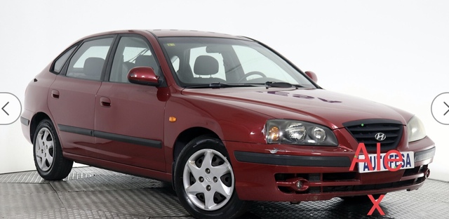 HYUNDAI - ELANTRA
