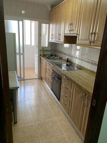 - . REF:10661. PISO TRES DORMITORIOS .