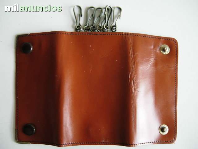 llavero cartera