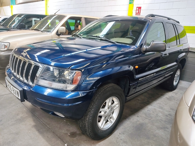 Mil Anuncios Com Jeep Grand Cherokee 2 7 Crd Venta De Coches 4x4 Todoterreno De Ocasion Y Segunda Mano Jeep Grand Cherokee 2 7 Crd Todoterrenos De Todos Los Modelos Jeep Grand Cherokee Land