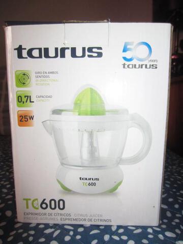 EXPRIMIDOR TAURUS TC600