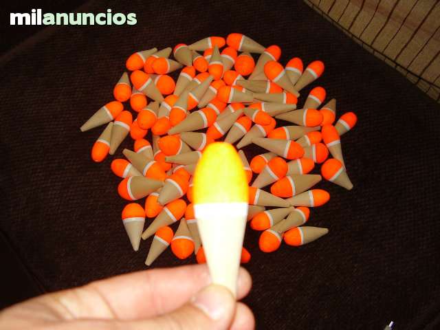 MIL ANUNCIOS.COM - Boyas artesanales de madera de balsa