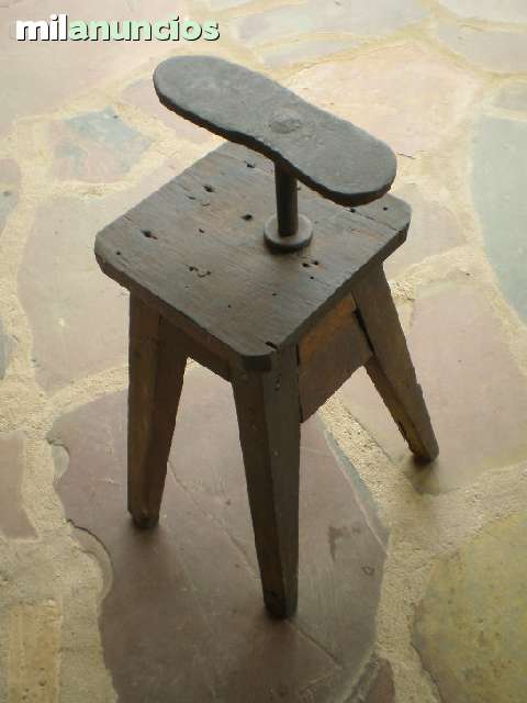 zapatero antiguo