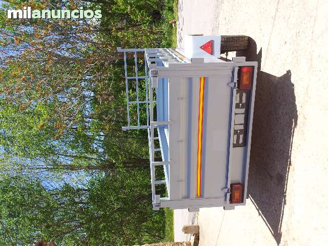 MIL ANUNCIOS.COM - Vendo remolque de construcción y carga