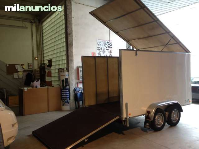 MIL ANUNCIOS.COM - Remolque cerrado para fregadora