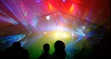 EQUIPOS DE SONIDO CON DJ FIESTAS