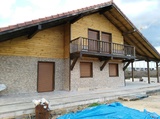 Casas de madera de troncos macizos