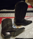 botas vaqueras de moda hombre