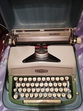 MAQUINA DE ESCRIBIR ANDINA