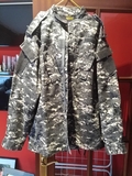 UNIFORMES Y CANTIMPLORA