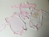 LOTE 3 UNIDADES DE BODY BEBé 3 MESES
